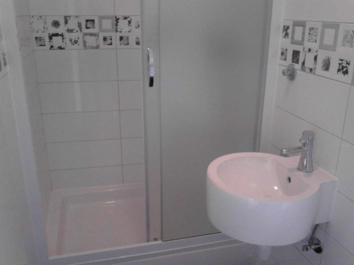 Apartments Adriana โบล ภายนอก รูปภาพ